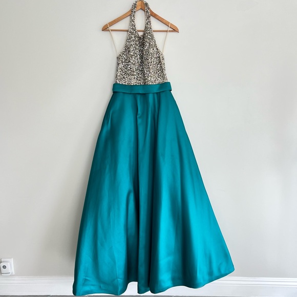 JOVANI Teal Beaded Sequins Halter Wedding Ball Gown Formal Evening Dress Sz 8 - Picture 2 of 16